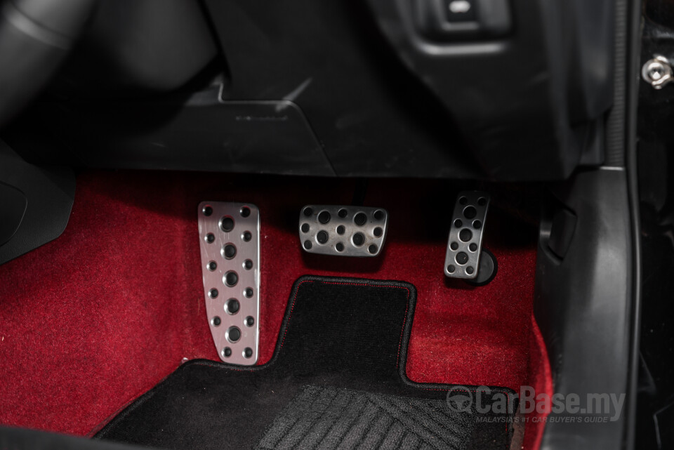 Toyota GR86 ZN8 (2023) Interior
