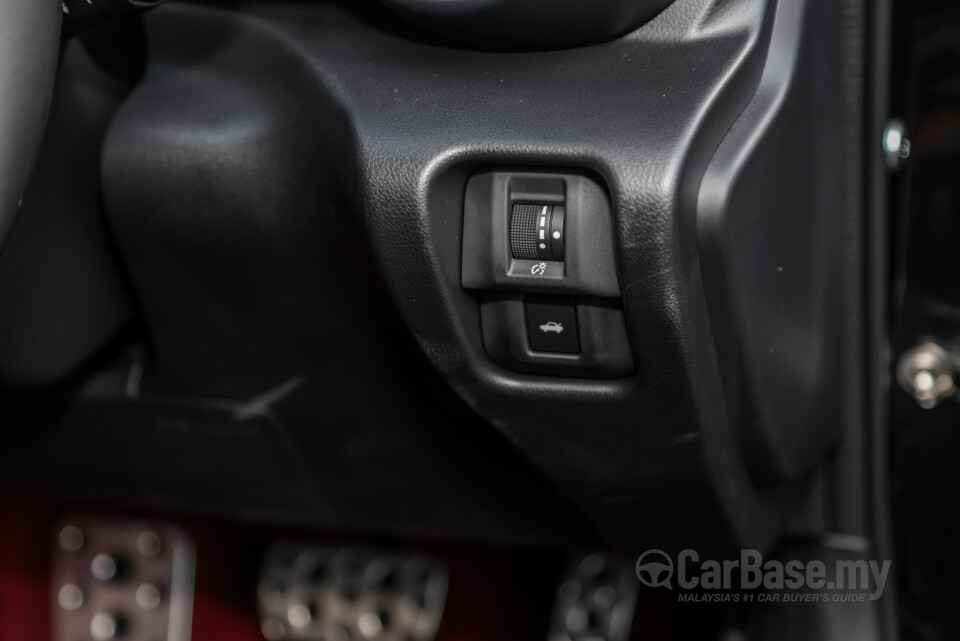 Toyota GR86 ZN8 (2023) Interior