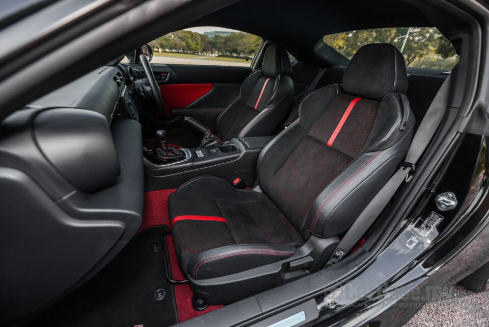 Toyota GR86 ZN8 (2023) Interior