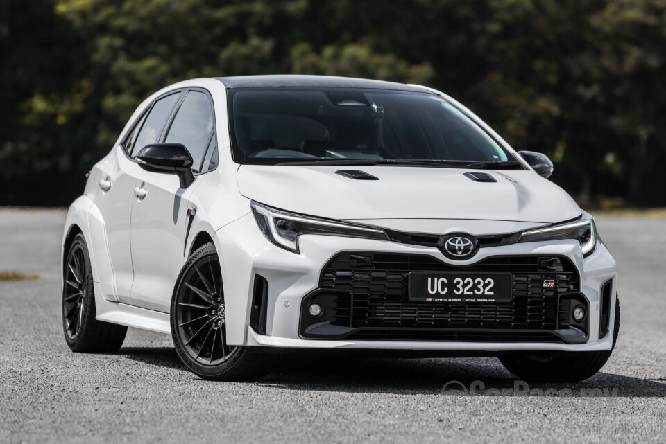 Toyota GR Corolla E210 (2023) Exterior