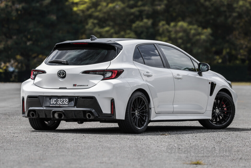 Toyota GR Corolla E210 (2023) Exterior