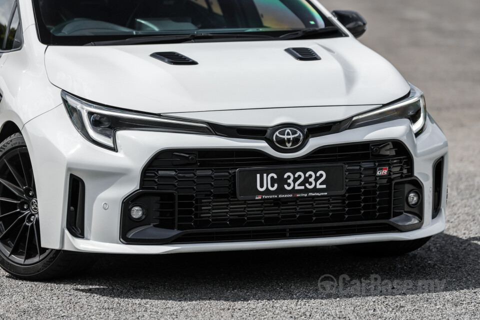 Toyota GR Corolla E210 (2023) Exterior