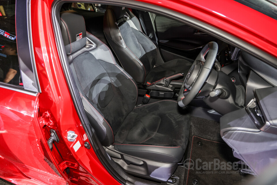 Toyota GR Corolla E210 (2023) Interior