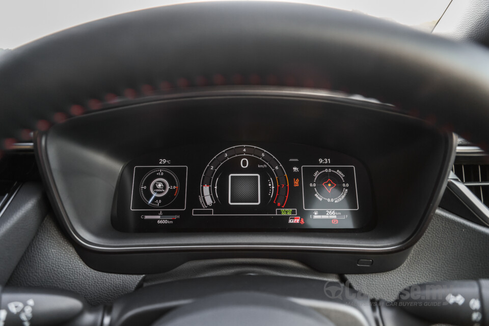 Toyota GR Corolla E210 (2023) Interior