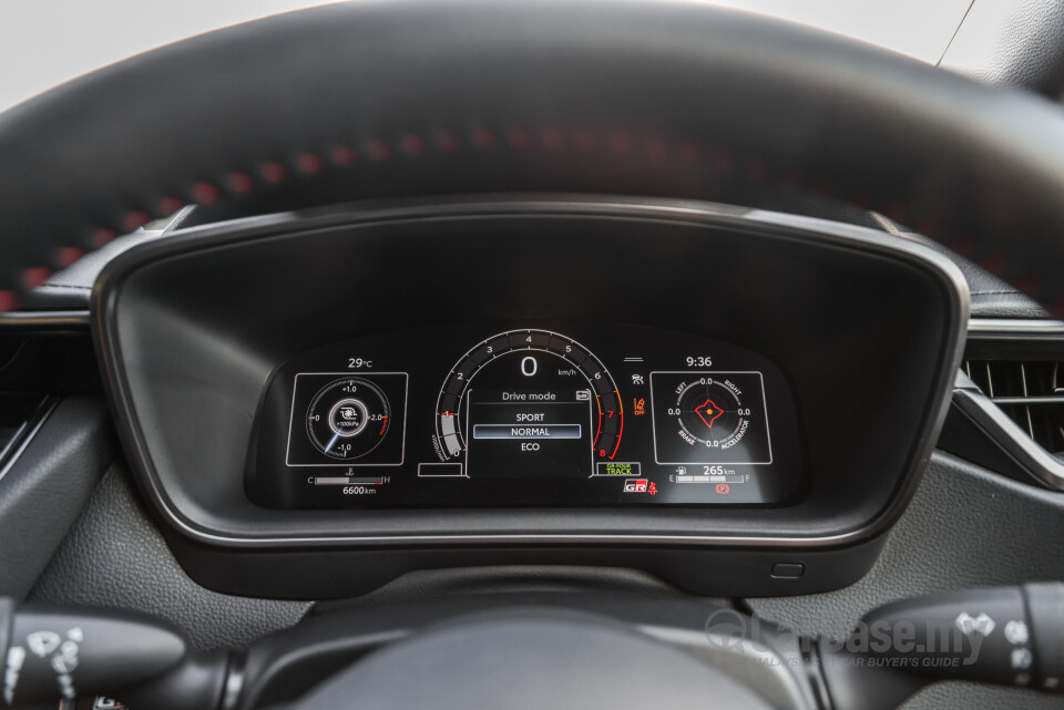 Toyota GR Corolla E210 (2023) Interior