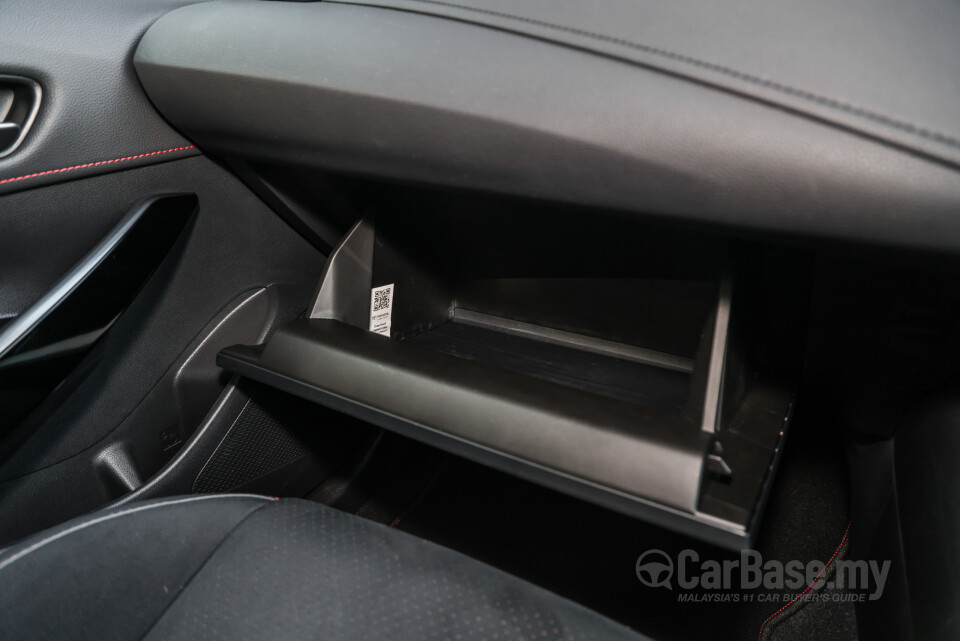 Toyota GR Corolla E210 (2023) Interior