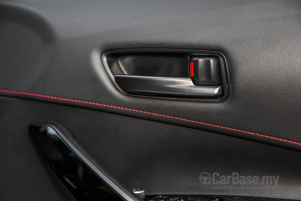 Toyota GR Corolla E210 (2023) Interior