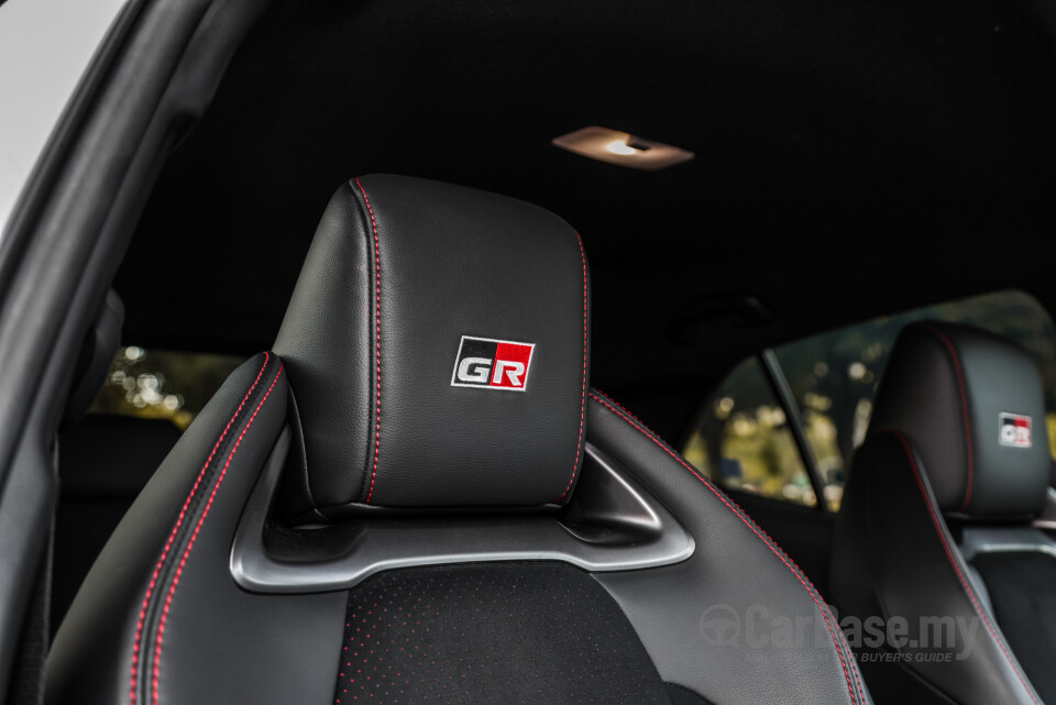 Toyota GR Corolla E210 (2023) Interior
