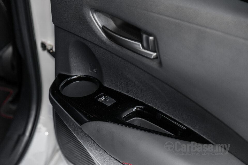 Toyota GR Corolla E210 (2023) Interior