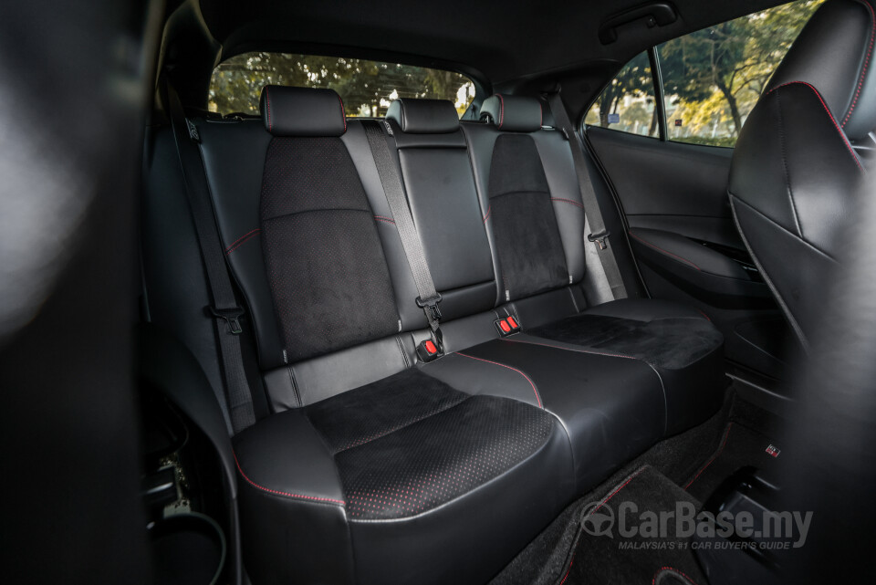 Toyota GR Corolla E210 (2023) Interior