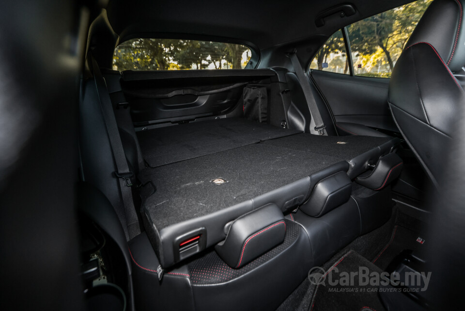 Toyota GR Corolla E210 (2023) Interior