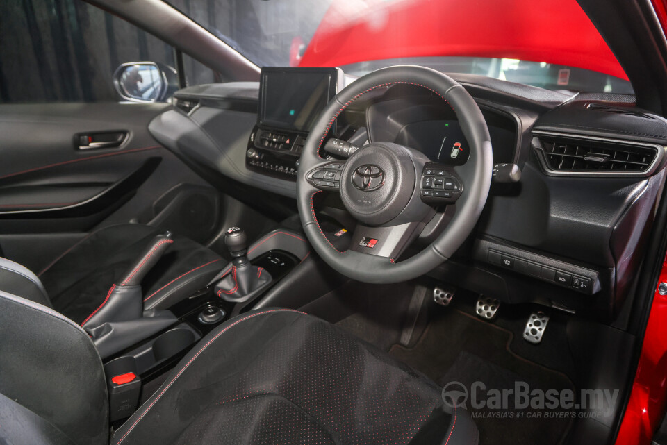Toyota GR Corolla E210 Facelift (2025) Interior