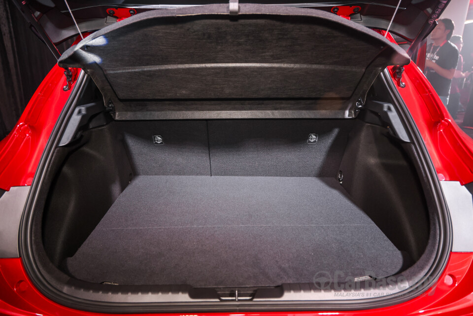 Toyota GR Corolla E210 Facelift (2025) Interior
