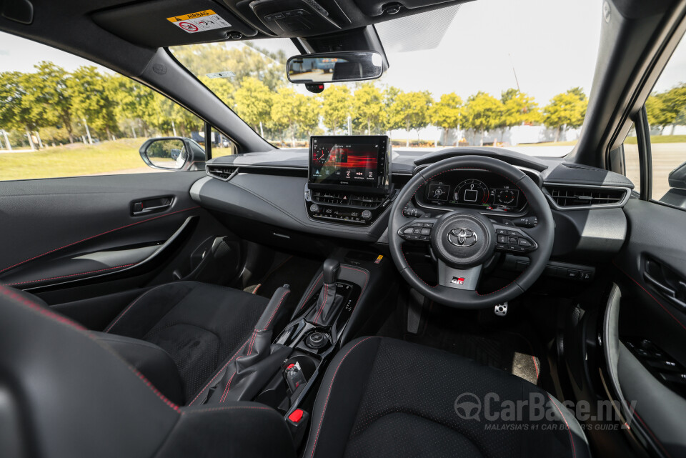 Toyota GR Corolla E210 Facelift (2025) Interior