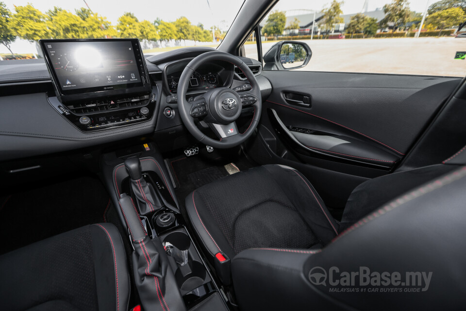 Toyota GR Corolla E210 Facelift (2025) Interior