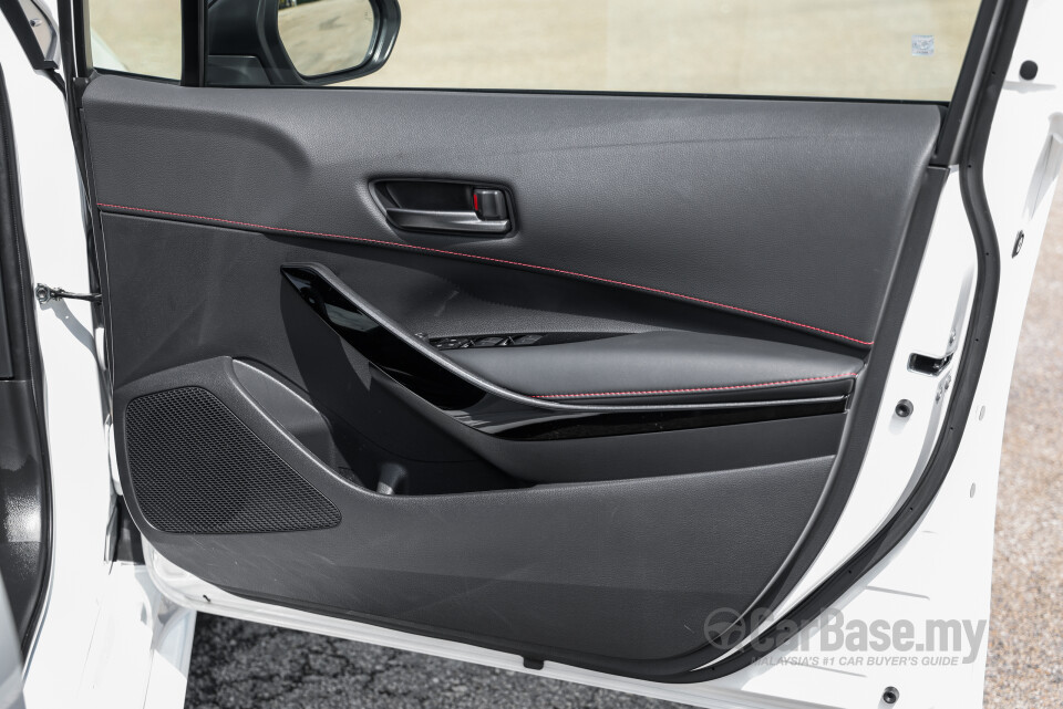 Toyota GR Corolla E210 Facelift (2025) Interior