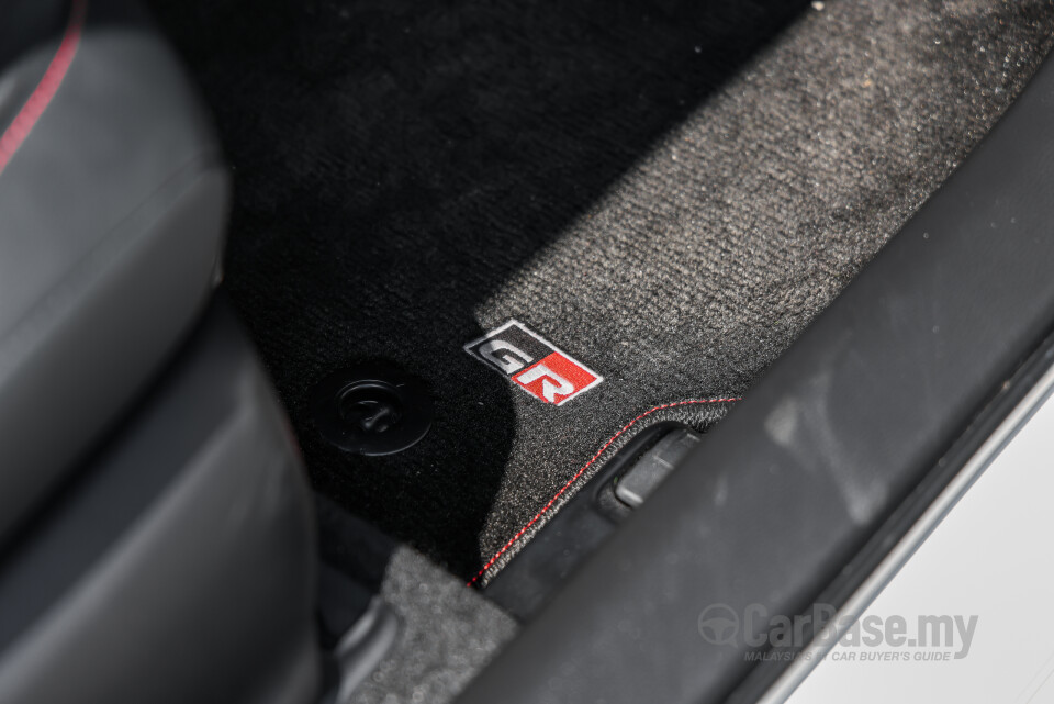 Toyota GR Corolla E210 Facelift (2025) Interior