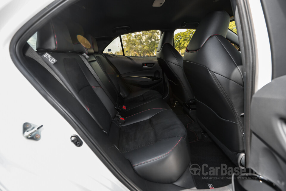 Toyota GR Corolla E210 Facelift (2025) Interior