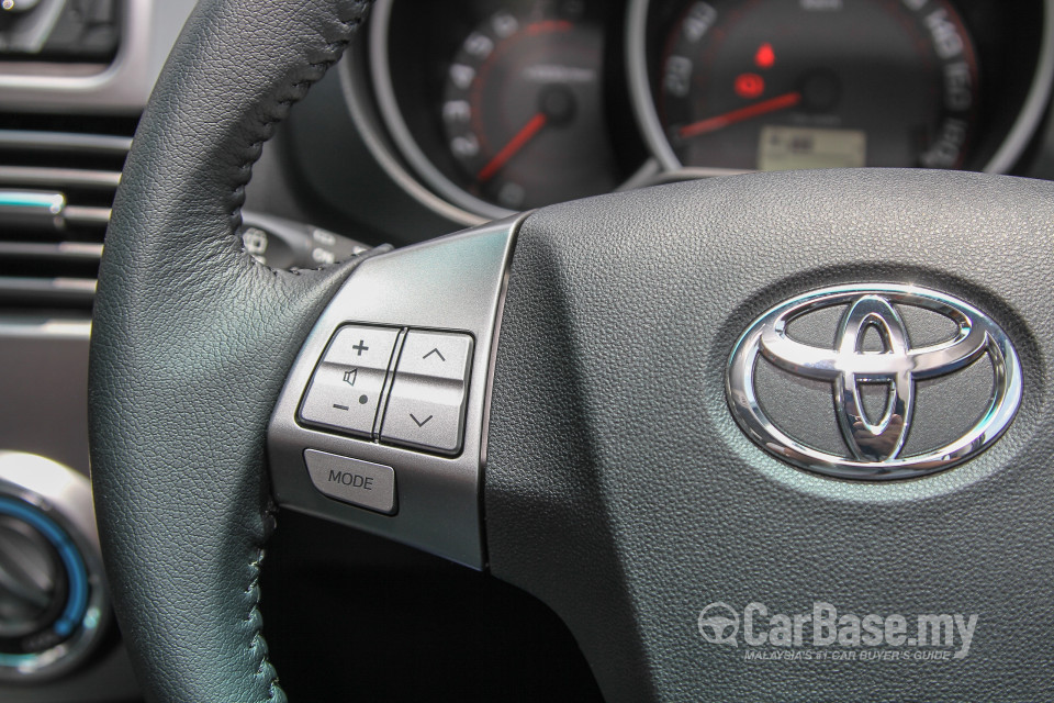 Toyota Rush Mk2 Facelift (2015) Interior