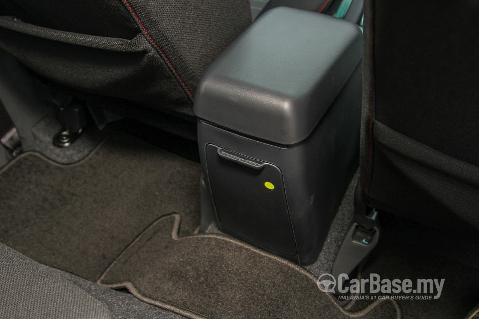 Toyota Rush Mk2 Facelift (2015) Interior