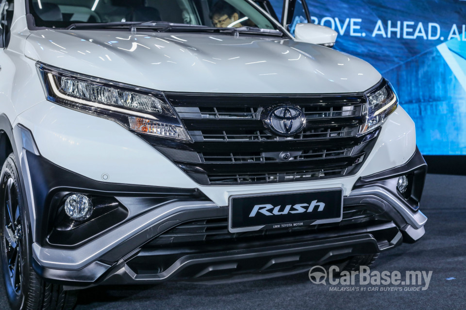 Toyota Rush F800 (2018) Exterior
