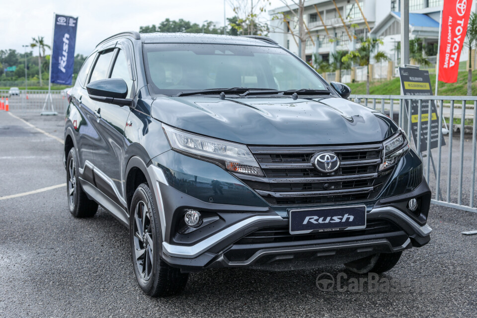 Toyota Rush F800 (2018) Exterior
