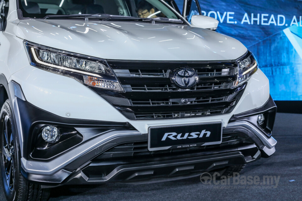 Toyota Rush F800 (2018) Exterior