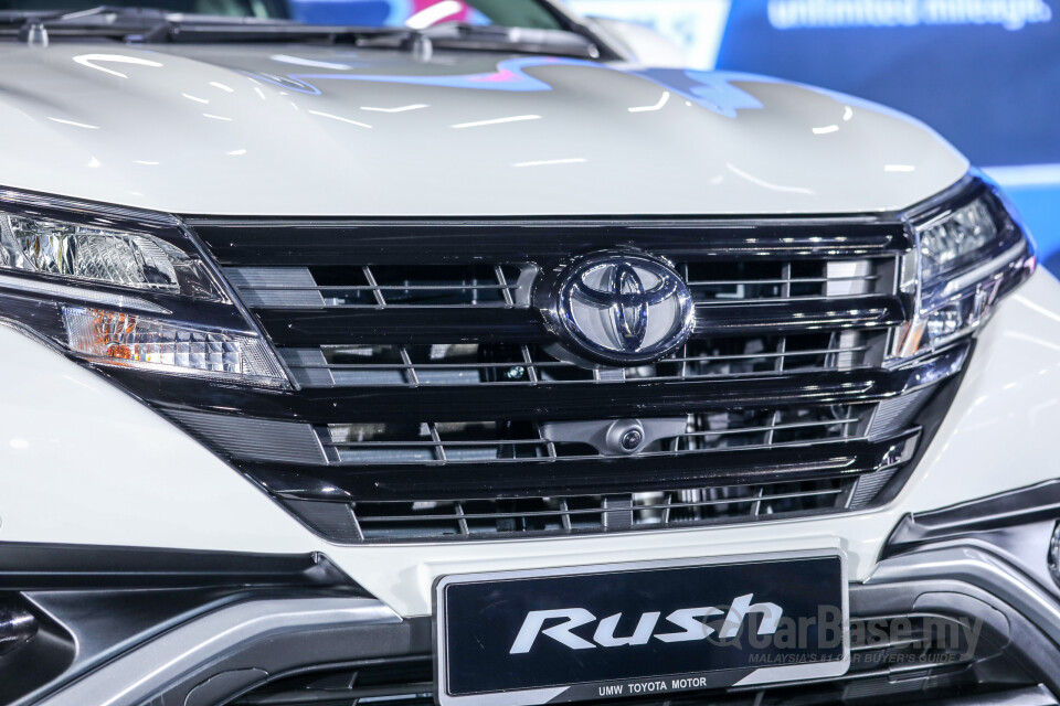 Toyota Rush F800 (2018) Exterior