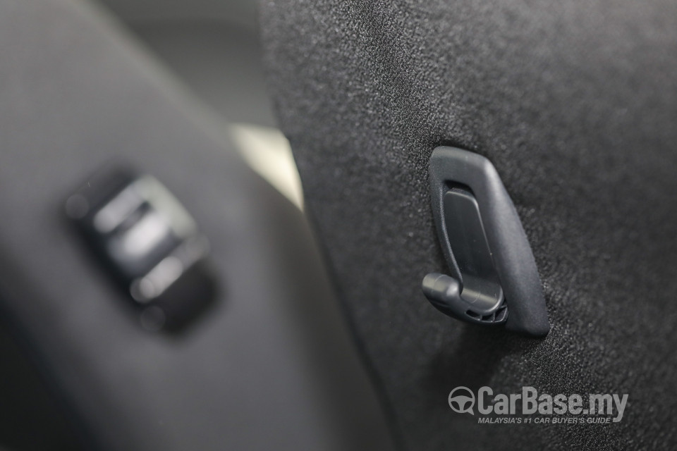 Toyota Rush F800 (2018) Interior