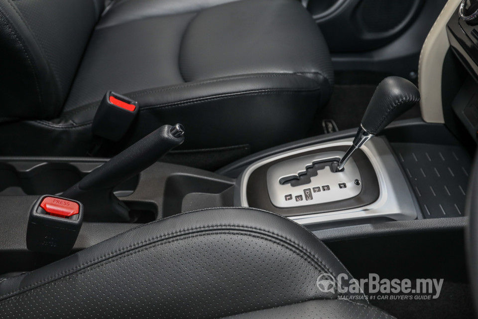Toyota Rush F800 (2018) Interior