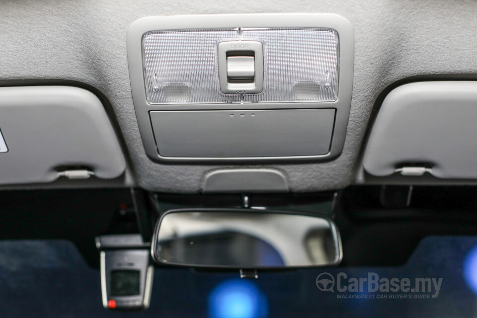 Toyota Rush F800 (2018) Interior