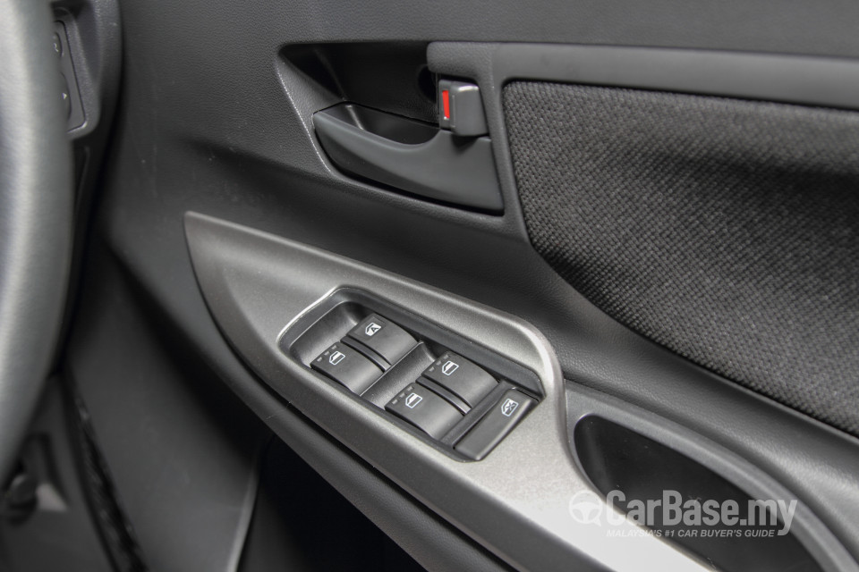 Toyota Avanza Mk2 Facelift (2015) Interior