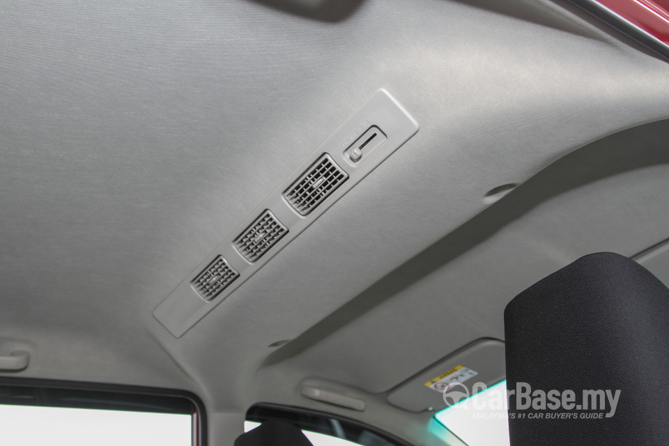 Toyota Avanza Mk2 Facelift (2015) Interior