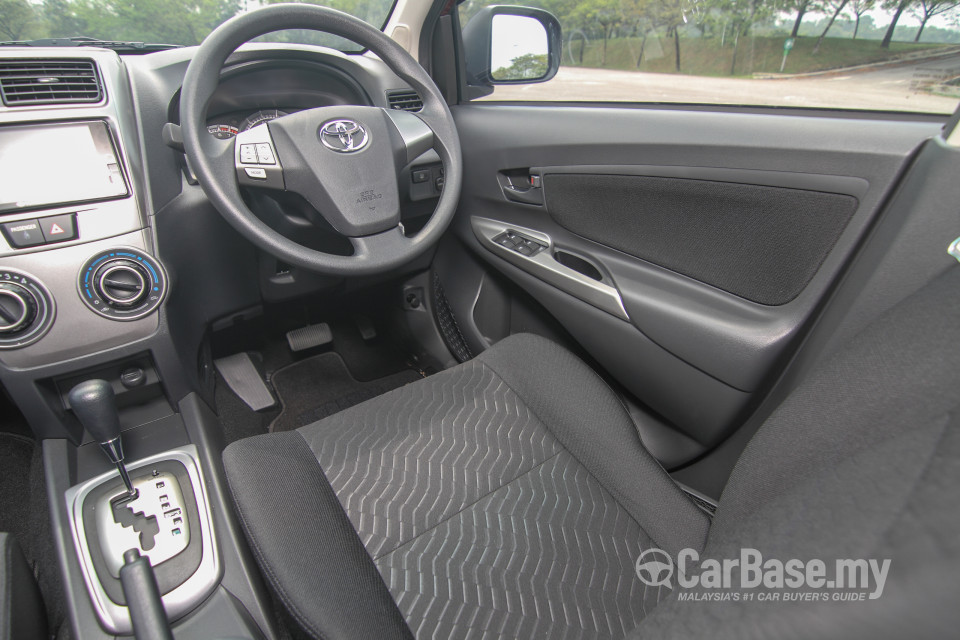 Toyota Avanza Mk2 Facelift (2015) Interior