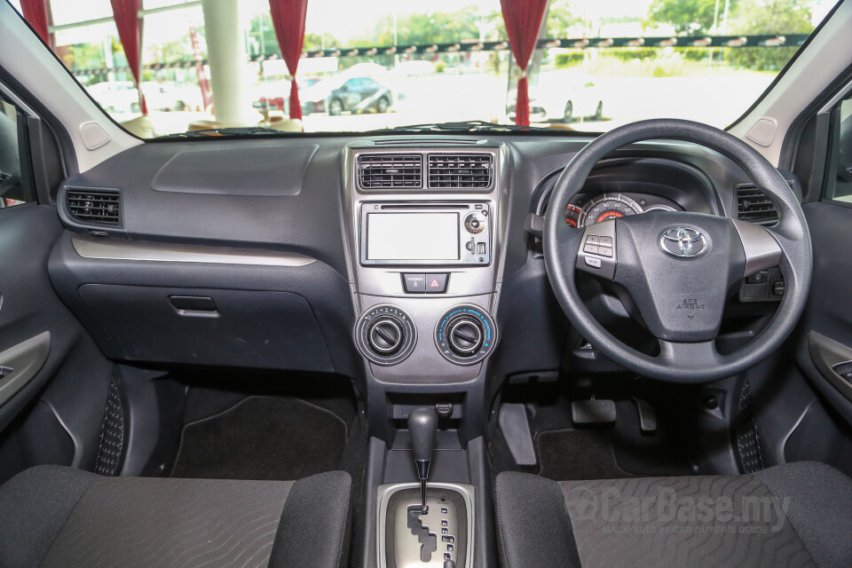 Nissan Almera N17 Facelift (2015) Interior