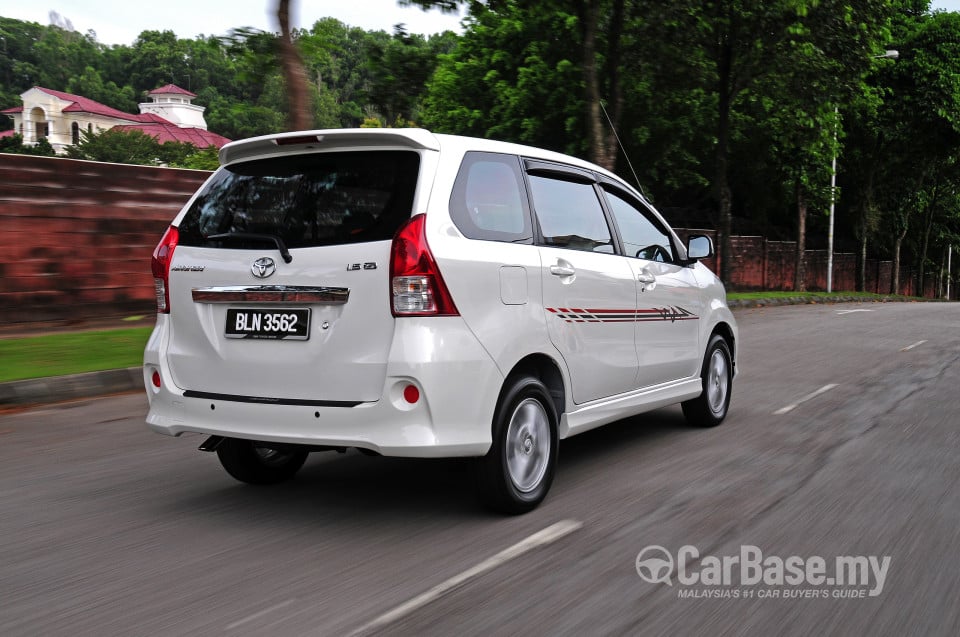 Toyota Avanza Mk2 (2012) Exterior