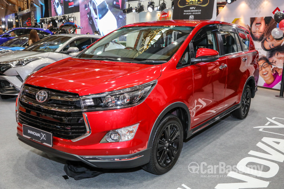 Toyota Innova AN140 (2016) Exterior