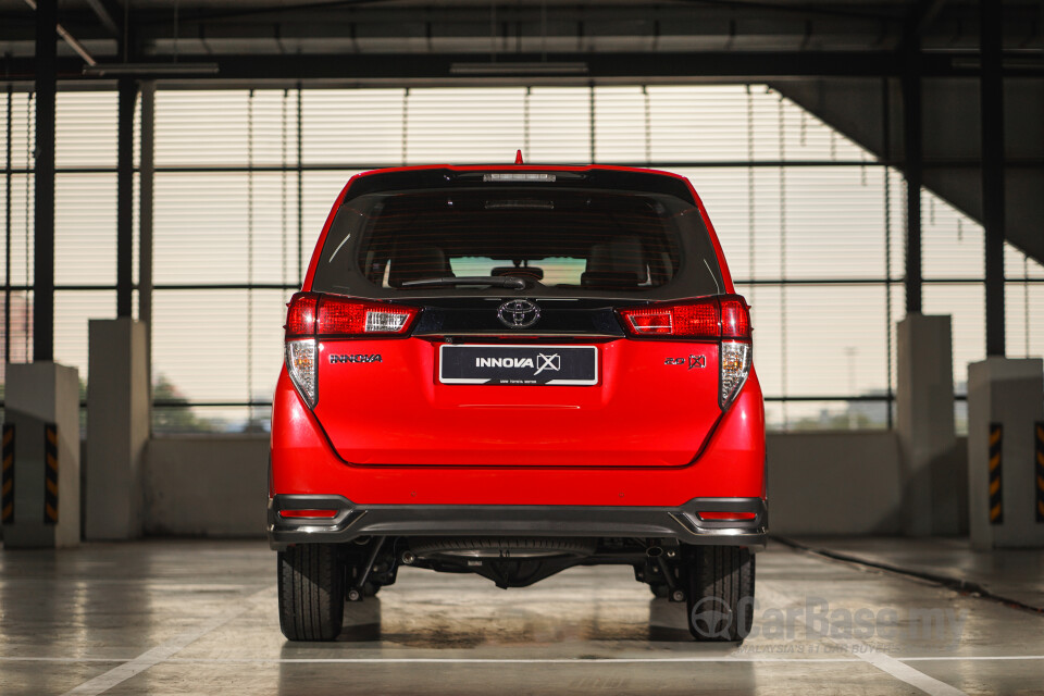 Toyota Innova AN140 Facelift (2021) Exterior