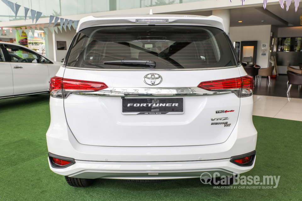 Toyota Fortuner AN160 (2016) Exterior