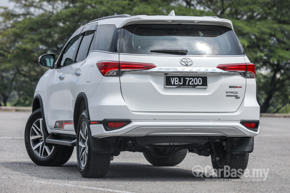 Toyota Fortuner AN160 (2016) Exterior