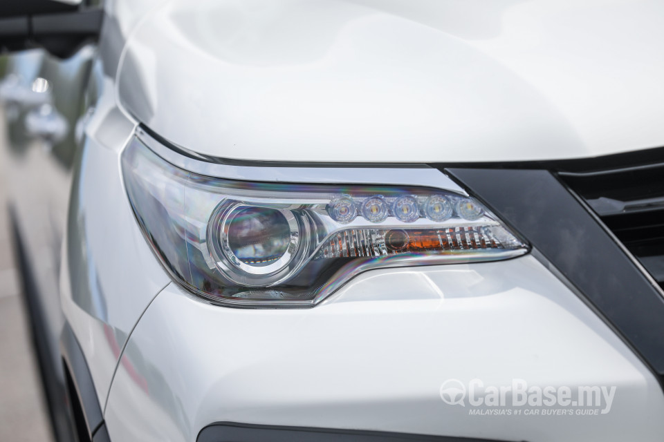 Toyota Fortuner AN160 (2016) Exterior