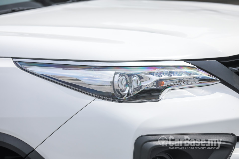 Toyota Fortuner AN160 (2016) Exterior