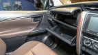 Toyota Fortuner Interior photo