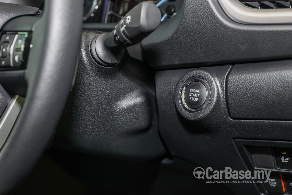 Toyota Fortuner AN160 (2016) Interior