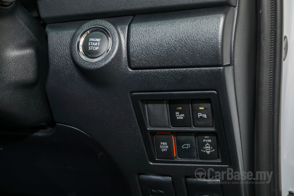 Chevrolet Cruze J300 (2012) Interior