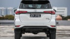 Toyota Fortuner Exterior photo