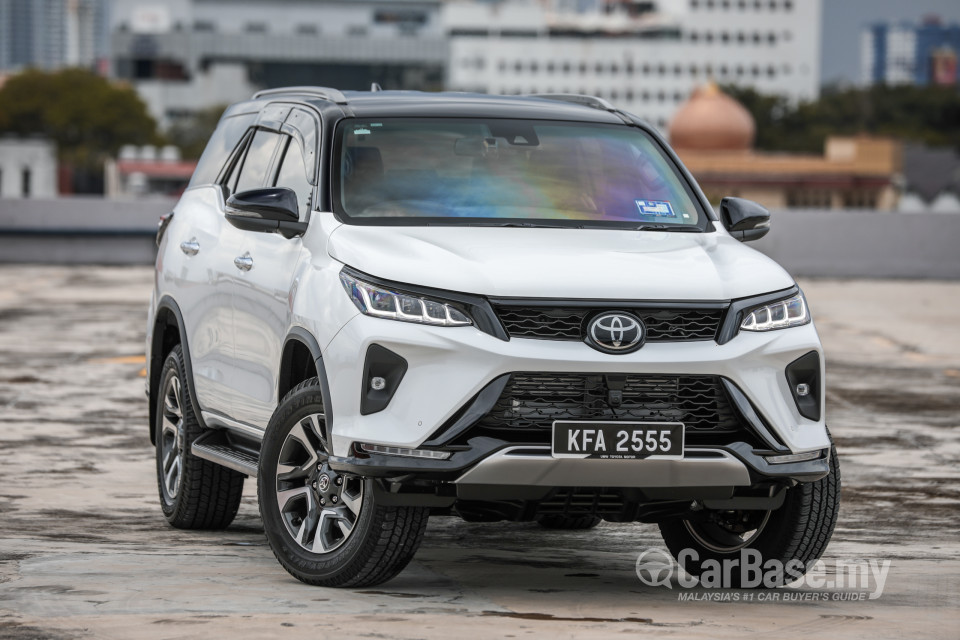 Toyota Fortuner GUN156 Facelift (2021) Exterior