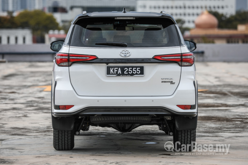 Toyota Fortuner GUN156 Facelift (2021) Exterior