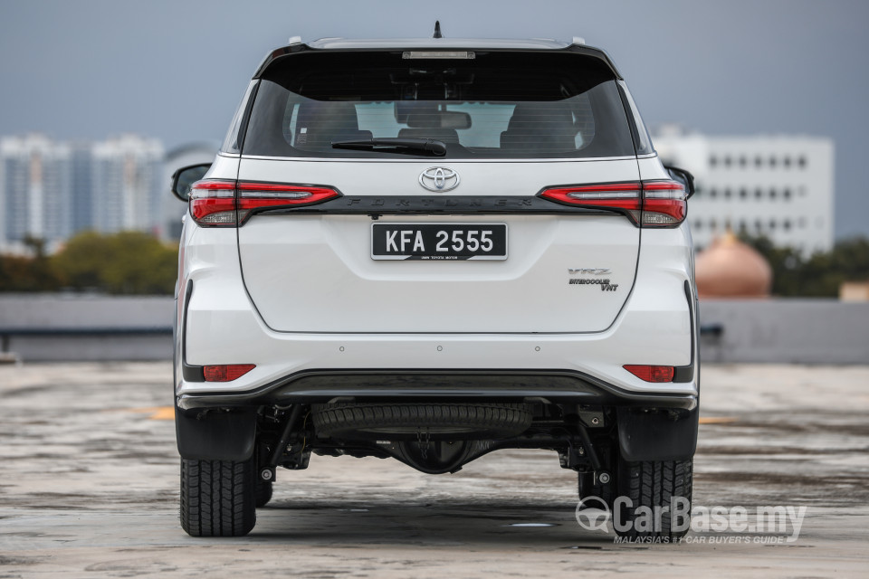 Toyota Fortuner GUN156 Facelift (2021) Exterior