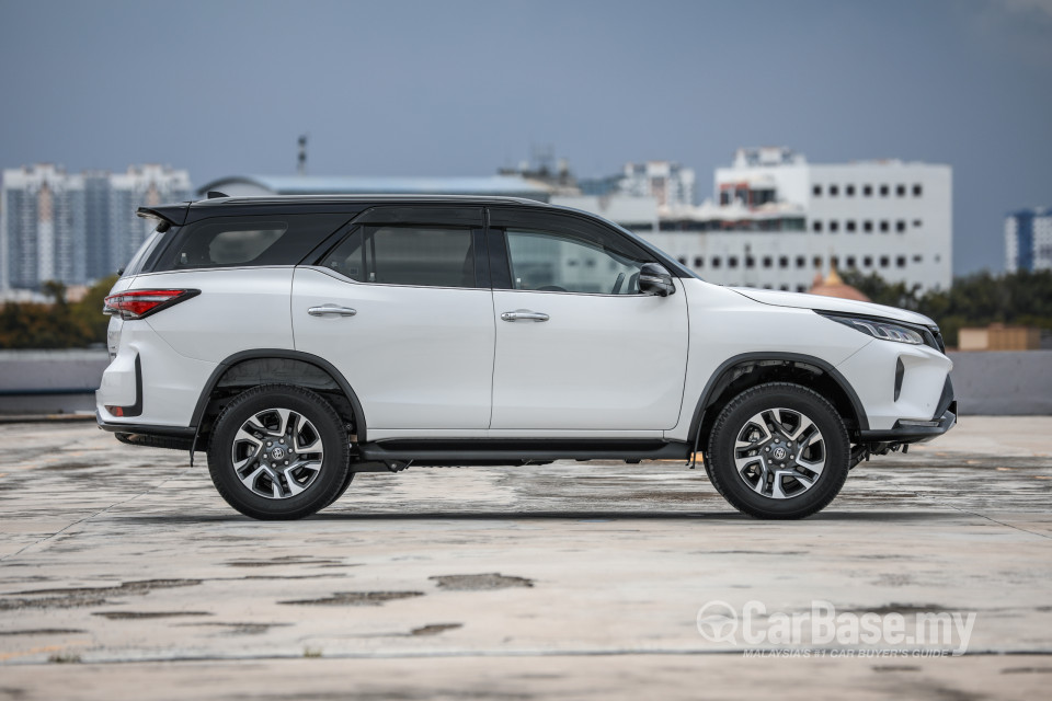 Toyota Fortuner GUN156 Facelift (2021) Exterior